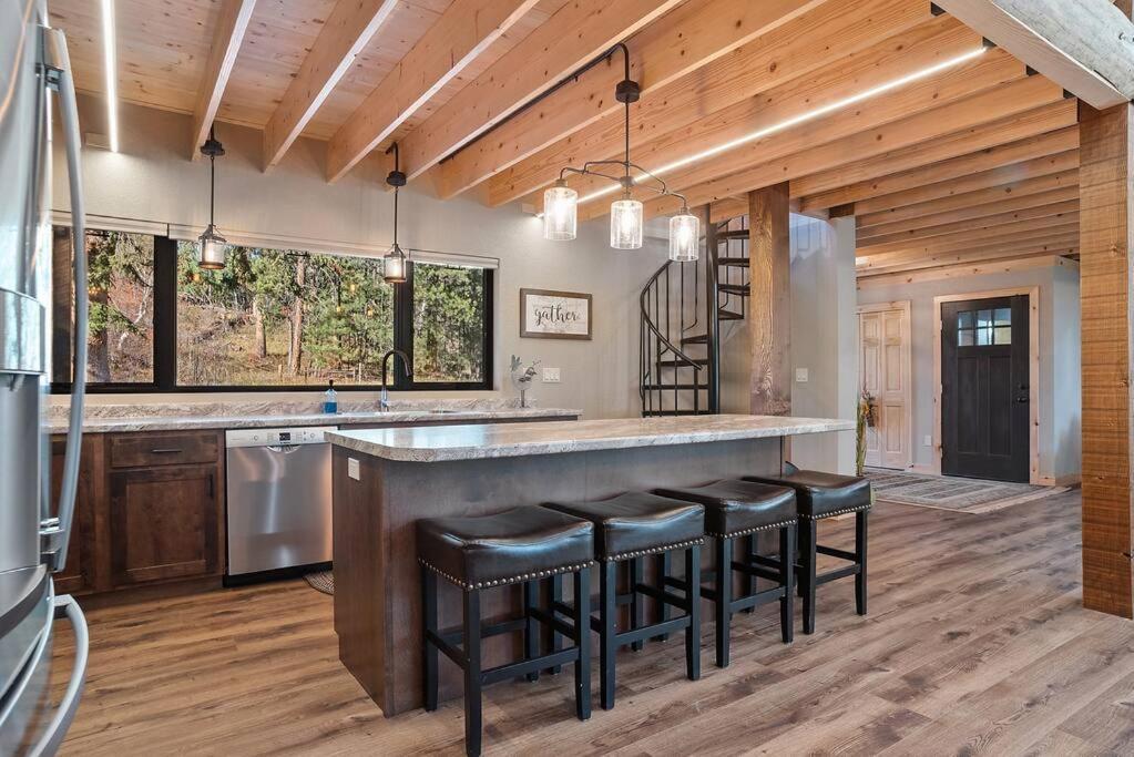The Haven-Rustic Secluded Cabin Кастер Экстерьер фото