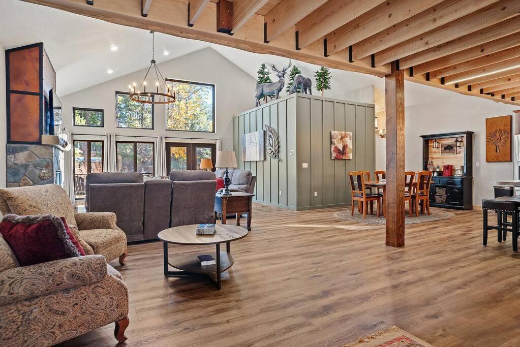 The Haven-Rustic Secluded Cabin Кастер Экстерьер фото